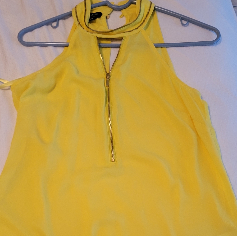 Bebe yellow halter top with gold detail